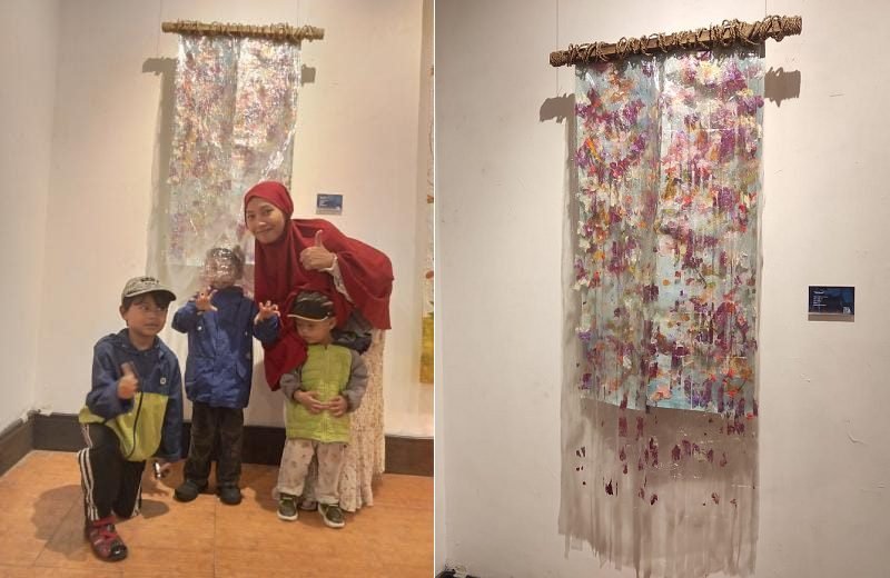 Karya tirai dari bahan plastik