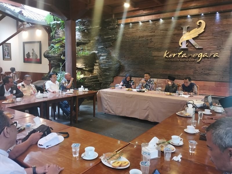 PJ WALI KOTA MALANG DISKUSI BARENG MALANG PEDULI DEMOKRASI
