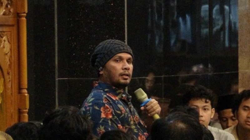 USTAZ HANAN ATTAKI BERI TIPS UNTUK PARA PEMUDA SAAT TERTIMPA MUSIBAH