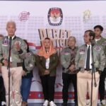 GANJAR ENGGAN TERIMA AJAKAN BUKA-BUKAAN DATA DENGAN PRABOWO