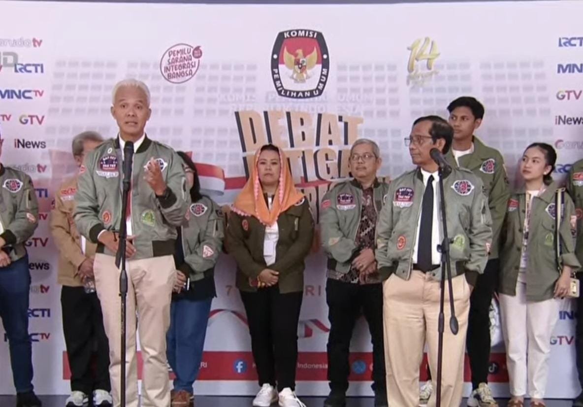 GANJAR ENGGAN TERIMA AJAKAN BUKA-BUKAAN DATA DENGAN PRABOWO