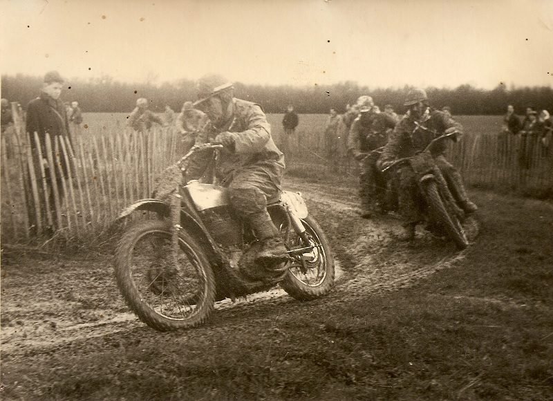 SEJARAH MOTOCROSS, HOBI EKSTREM YANG MUNCUL DI AWAL ABAD 20