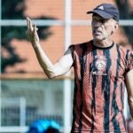 RESMI, AREMA FC DAN FERNANDO VALENTE AKHIRI KERJA SAMA