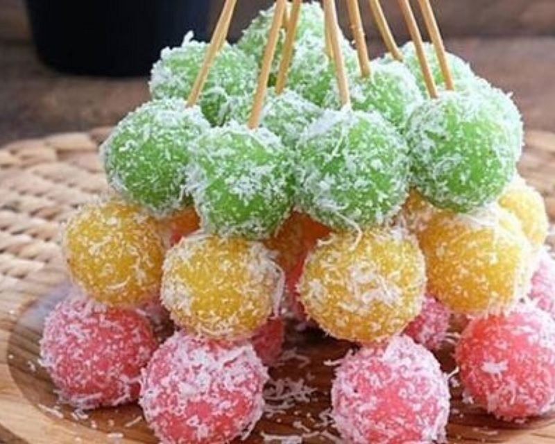 1743-Ongol-ongol ONGOL-ONGOL UBI KAYU, CAMILAN TRADISIONAL YANG COCOK UNTUK TEMAN NGOPI SORE