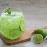 SEGARNYA BERBUKA PUASA DENGAN ES KUWUT KHAS BALI