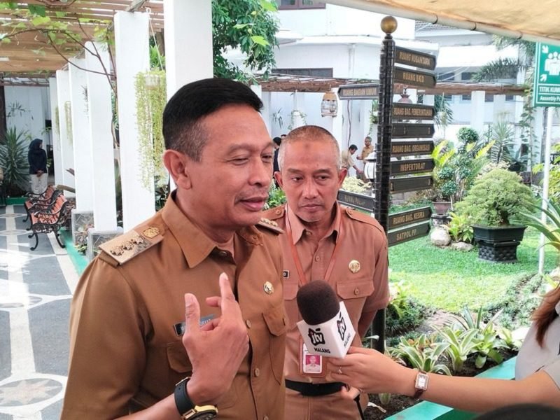 JUMAT, PJ WALI KOTA MALANG UNGKAP KEPASTIAN DIREKSI TUGU TIRTA