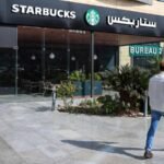 STARBUCKS DI TIMTENG PHK 2.000 KARYAWAN AKIBAT BOIKOT YANG TERUS MELUAS
