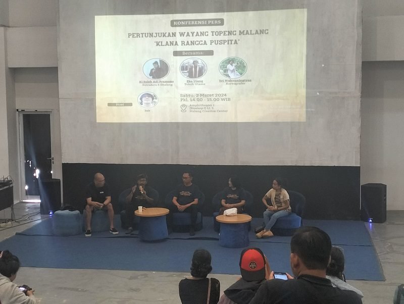 PS MANGUN DHARMA BAKAL SUGUHKAN PENTAS WAYANG TOPENG BERTEMA KLANA RANGGA PUSPITA