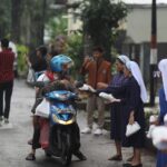 BERBAGI TAKJIL GRATIS JADI SPIRIT FKAUB MALANG JAGA KEBERSAMAAN DI HUT KE-110 KOTA MALANG