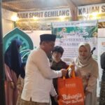 EKONOMI BANGKIT, DEMOKRASI IKUT TEGAK