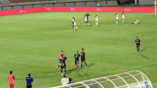 2098-Arema vs PSM KALAHKAN PSM 3-2, WIDODO C PUTRA: ADA ANDIL BESAR AREMANIA