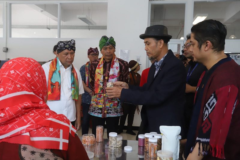 PJ WALI KOTA WAHYU KENALKAN MCC KE MENKOP TETEN, TUAI RESPON POSITIF