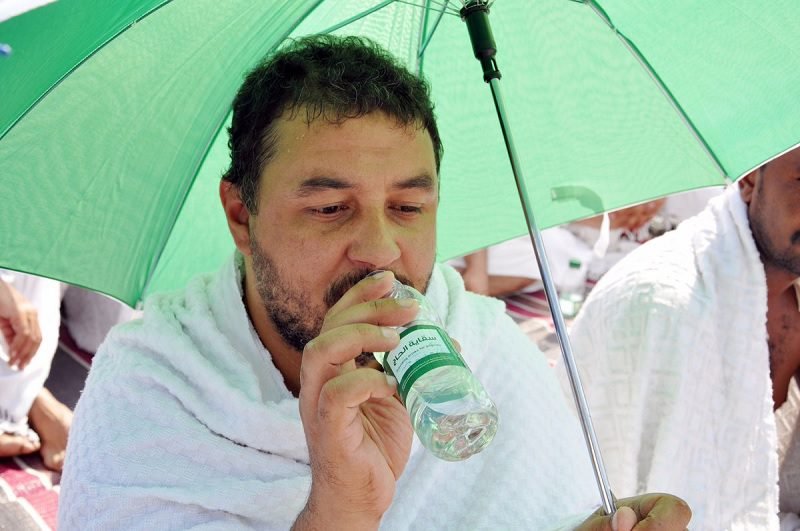 HINDARI DEHIDRASI, JEMAAH HAJI DISARANKAN BANYAK MINUM AIR PUTIH