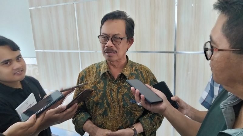 193-Prof. Dr. Sudirman Hasan, M UIN MALIKI MALANG KEMBANGKAN INTELEKTUALISME TENTANG HAK POLITIK DALAM PEMILU