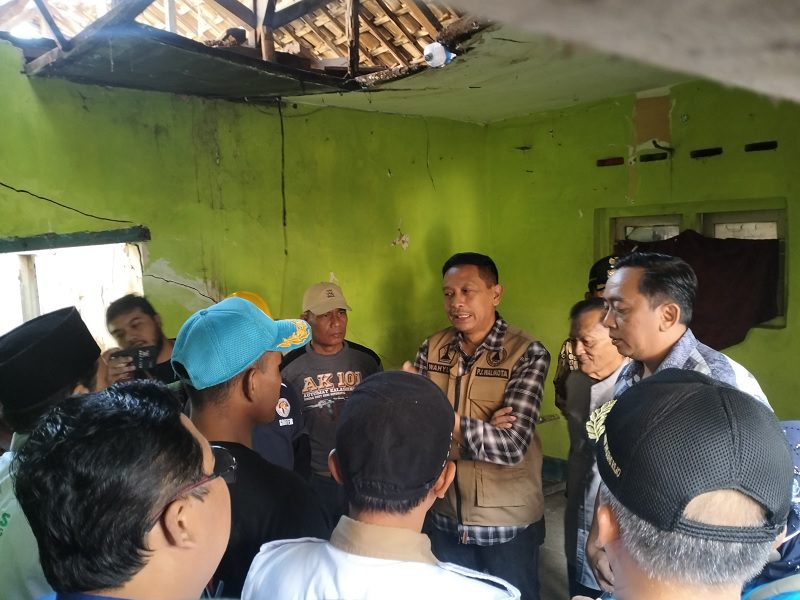 Wahyu Hidayat berdialog dengan Dobrak Arter