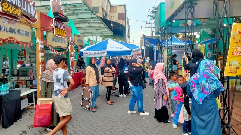SAMBUT LONG WEEKEND, LIPPO PLAZA BATU ADAKAN FESTIVAL BAKARAN