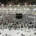 BAGAIMANA HUKUM MEMBAWA BATU JUMRAH SEPULANG BERHAJI?