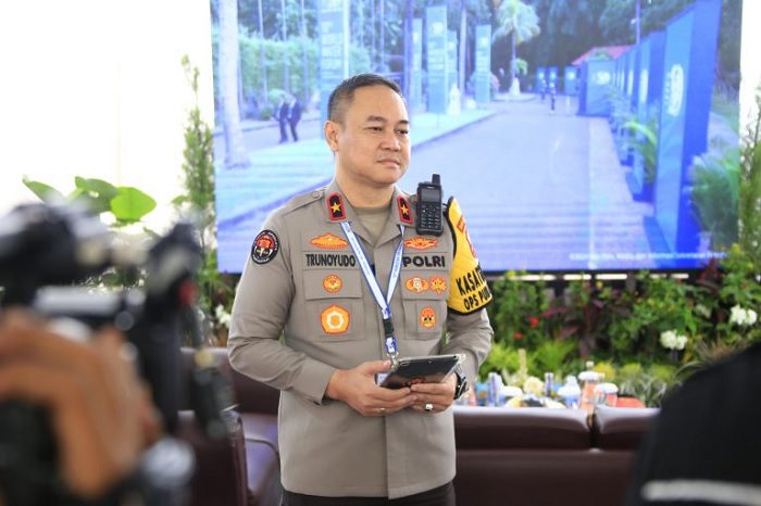 2382-Karopenmas Polri 12 SATKER POLRI RAIH PENGHARGAAN NILAI IKPA TERBAIK DARI KEMENKEU