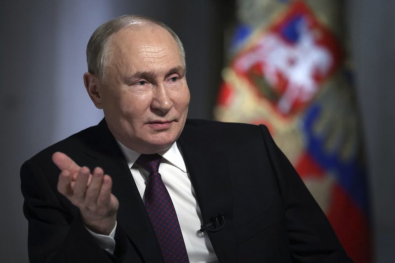 KERAS, RESPON PUTIN TERHADAP PENGIRIMAN RUDAL NATO YANG BISA DIPAKAI MENYERANG NEGARANYA