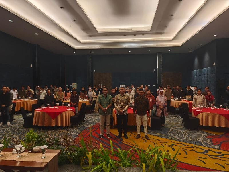 TINGKATKAN LITERASI DIGITAL MASYARAKAT, DISKOMINFO JATIM GELAR SINERGITAS JATIM DIGITAL 2024