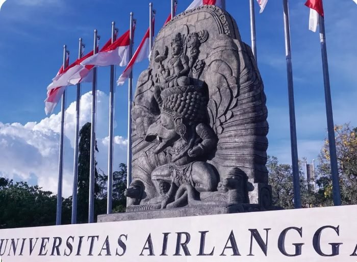 2455-Unair PERINGKAT DUNIA NAIK, PERKEMBANGAN UNAIR PALING PESAT DI ASIA