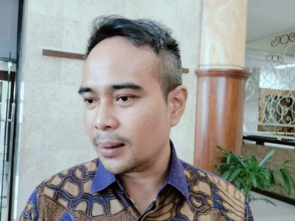2494-Pranada Yudha Mahardika KOMISI C DPRD: ADA TIGA MASALAH HARUS DISELESAIKAN BUMD DI JATIM