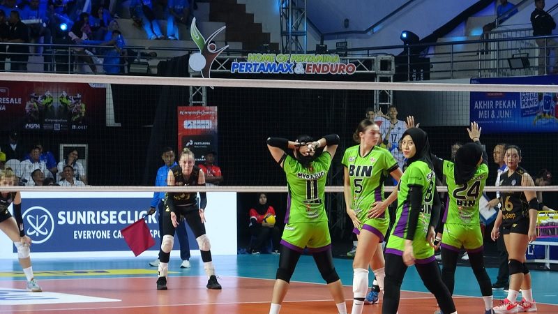 TRIO KMK MENYALA, JAKARTA BIN KALAHKAN BANDUNG BJB TANDAMATA 3-1