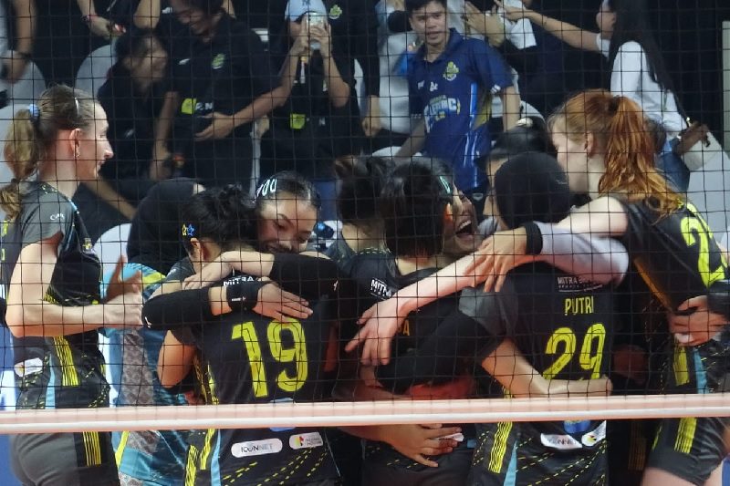 BALIKKAN KEADAAN, JAKARTA ELECTRIC PLN KALAHKAN JAKARTA POPSIVO POLWAN 3-2