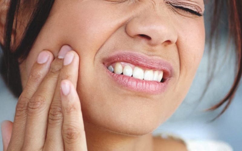 HATI-HATI! 7 JENIS MAKANAN DAN MINUMAN INI DAPAT MENGANCAM KESEHATAN GIGI