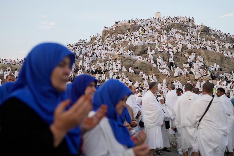 PENUH HARU DAN KEGEMBIRAAN, JEMAAH HAJI DARI SELURUH DUNIA RAYAKAN IDUL ADHA DI MEKAH