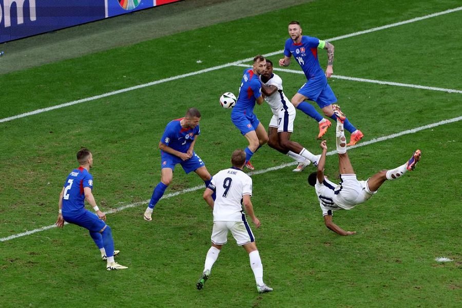 Tendangan salto Bellingham