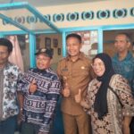 PEMKOT MALANG SALURKAN BANTUAN SOSIAL BEDAH RUMAH UNTUK 100 UNIT RTLH