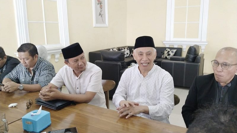 2924-Prof Bisri PP BAHRUL MAGHFIROH CETAK SANTRI JADI PENGUSAHA