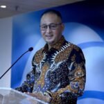 DIRJEN APTIKA KOMINFO MENGUNDURKAN DIRI