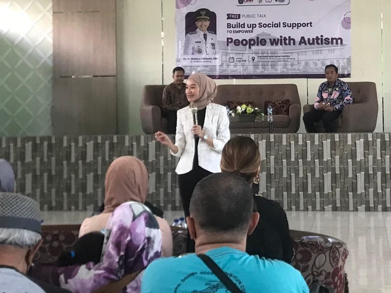 SHARING BERSAMA KELUARGA DISABILITAS, DINSOS KOTA MALANG HADIRKAN DR. RUWINAH ABDUL KARIM DARI MALAYSIA