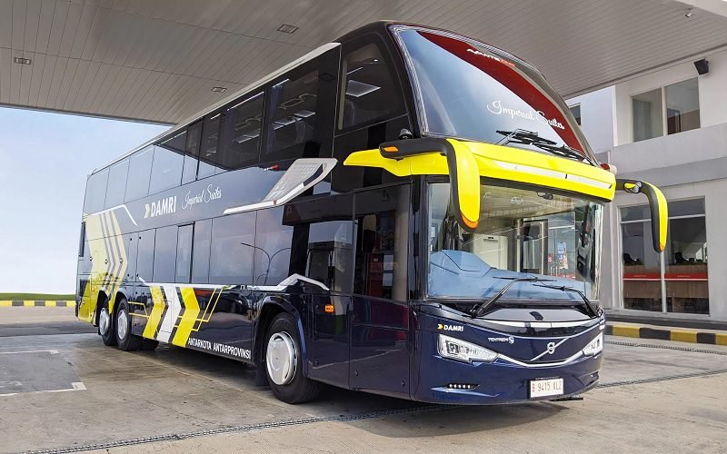 LAYANAN ROYAL IMPERIAL SUITES, DAMRI BERLAKUKAN TARIF SPESIAL JURUSAN JAKARTA-SURABAYA-MALANG