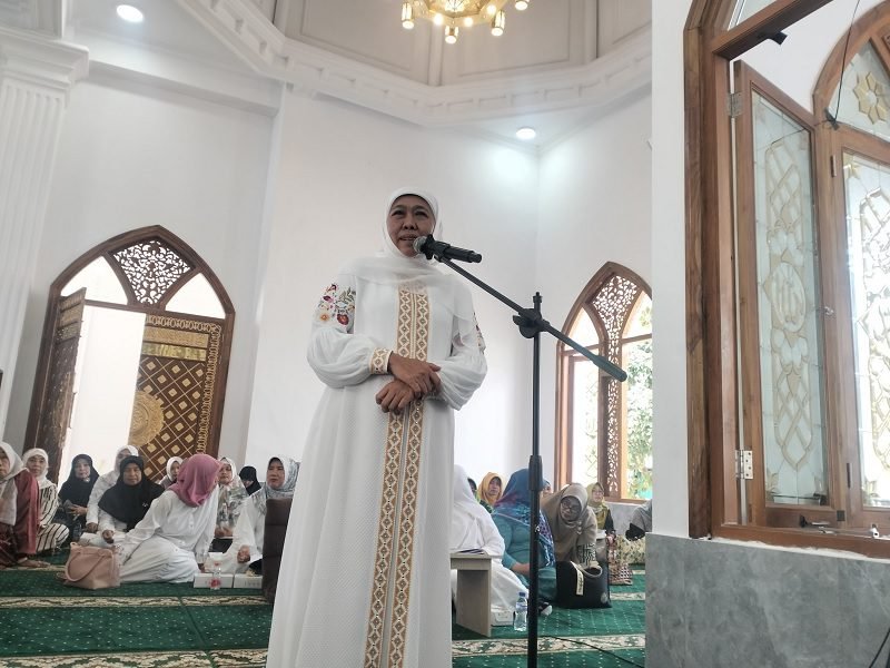 KHOFIFAH HADIRI PERESMIAN MASJID BAHRUL MAGHFIROH, CERITAKAN PENGALAMAN BERSAMA ALMARHUM GUS LUQMAN