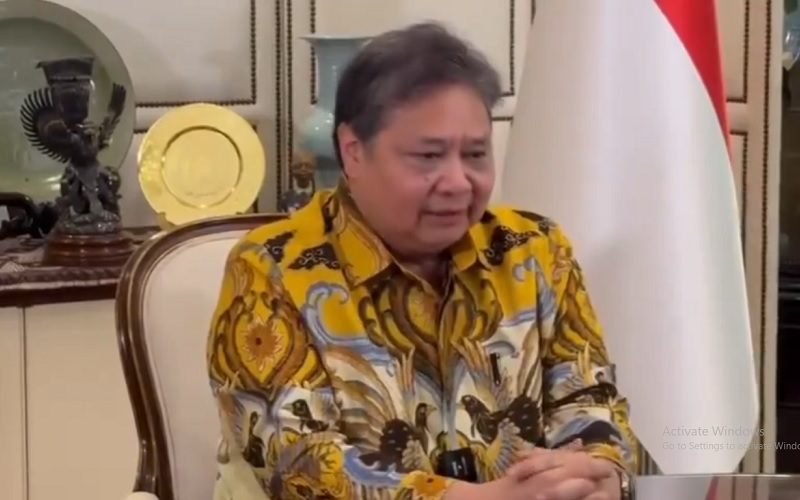 AIRLANGGA HARTARTO MUNDUR DARI KETUM GOLKAR