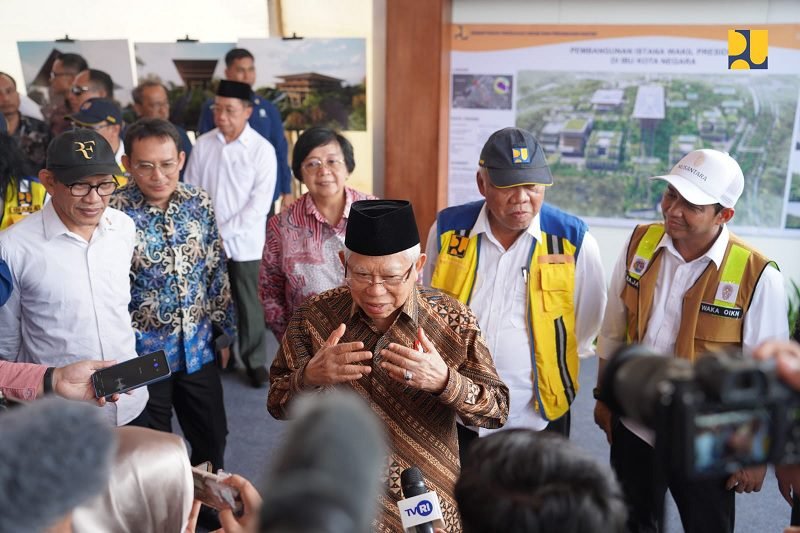 MENTERI BASUKI DAMPINGI WAPRES MA'RUF AMIN GROUNDBREAKING ISTANA WAKIL PRESIDEN DI IKN