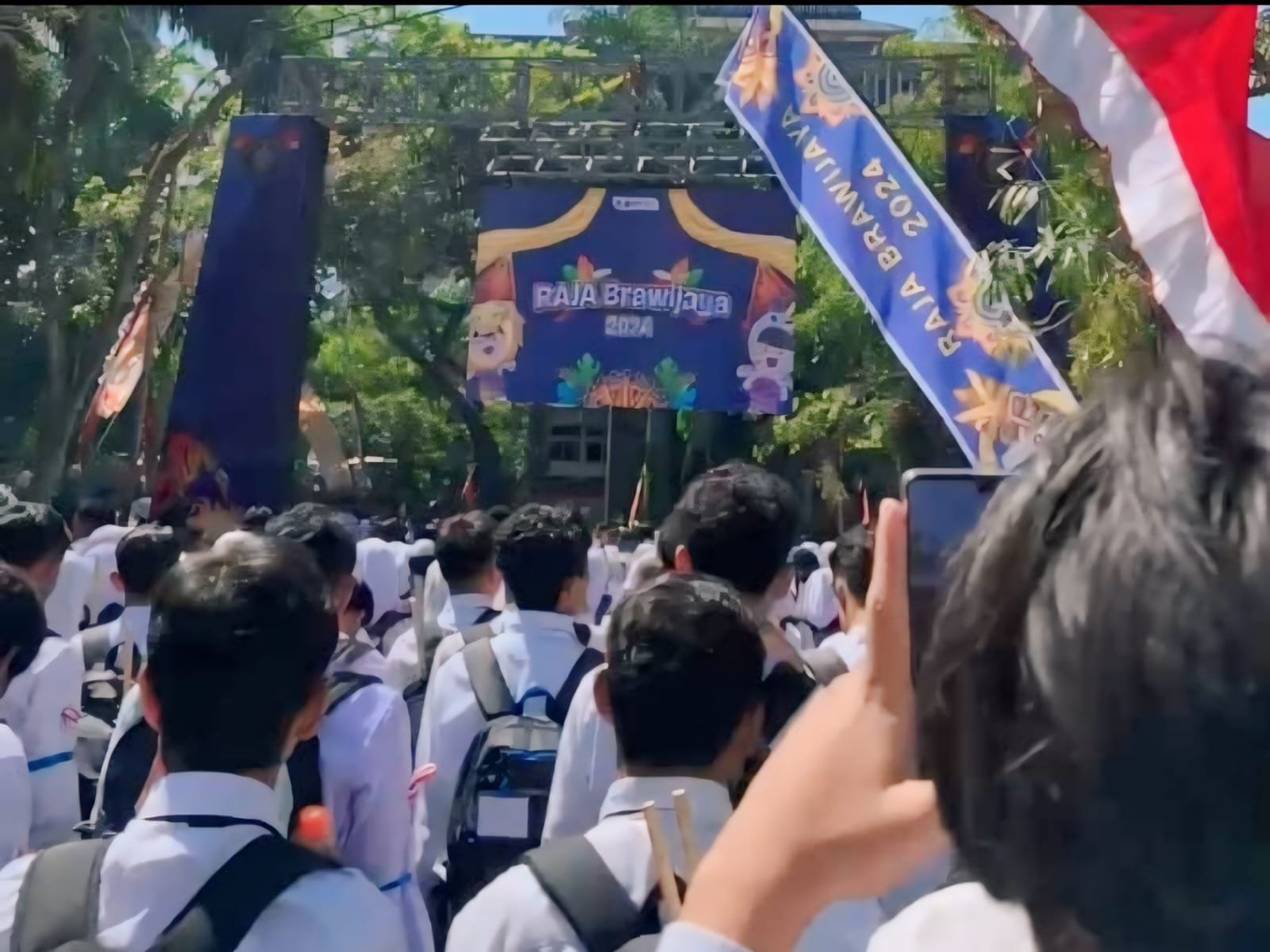 DINGINNYA MALANG MENYAMBUT HANGAT SEMANGAT MAHASISWA BARU UNIVERSITAS BRAWIJAYA