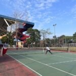 ADU KETANGKASAN DI LAPANGAN TENIS STADION GAJAYANA