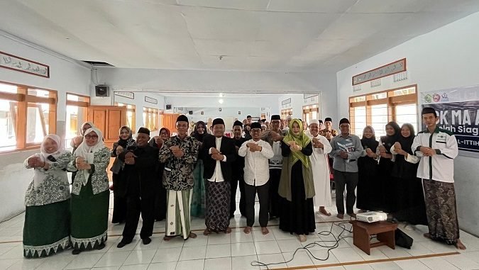 PPA Kabupaten Malang INKLUSI PPA GELAR PELATIHAN BINA REMAJA USIA SEKOLAH KEPADA PENGASUH PESANTREN DI EMPAT WILAYAH KABUPATEN MALANG