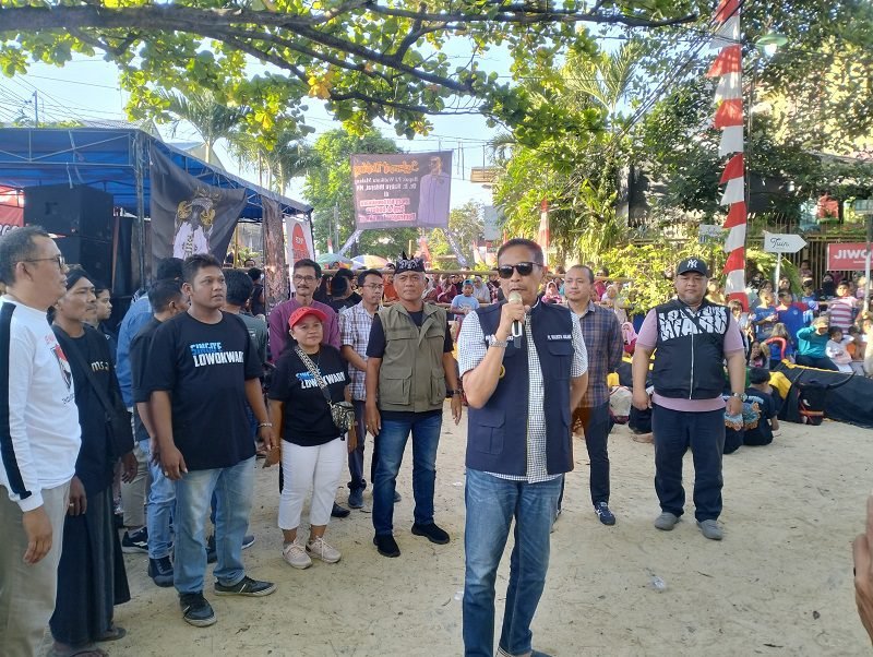 PJ WALI KOTA MALANG HADIRI PERAYAAN HUT RI KE-79 WARGA RW 15 LOWOKWARU