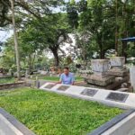WAHYU HIDAYAT RUTIN SOWAN KE MAKAM ORANG TUA SELEPAS SALAT JUMAT
