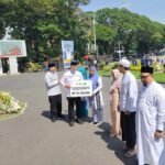 HARI SANTRI NASIONAL, BAZNAS KOTA MALANG SALURKAN BANTUAN ZIS SENILAI 124 JUTA RUPIAH
