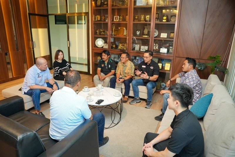 LANYALLA DORONG KONI JATIM SIAPKAN PUSLATDA PON XXII