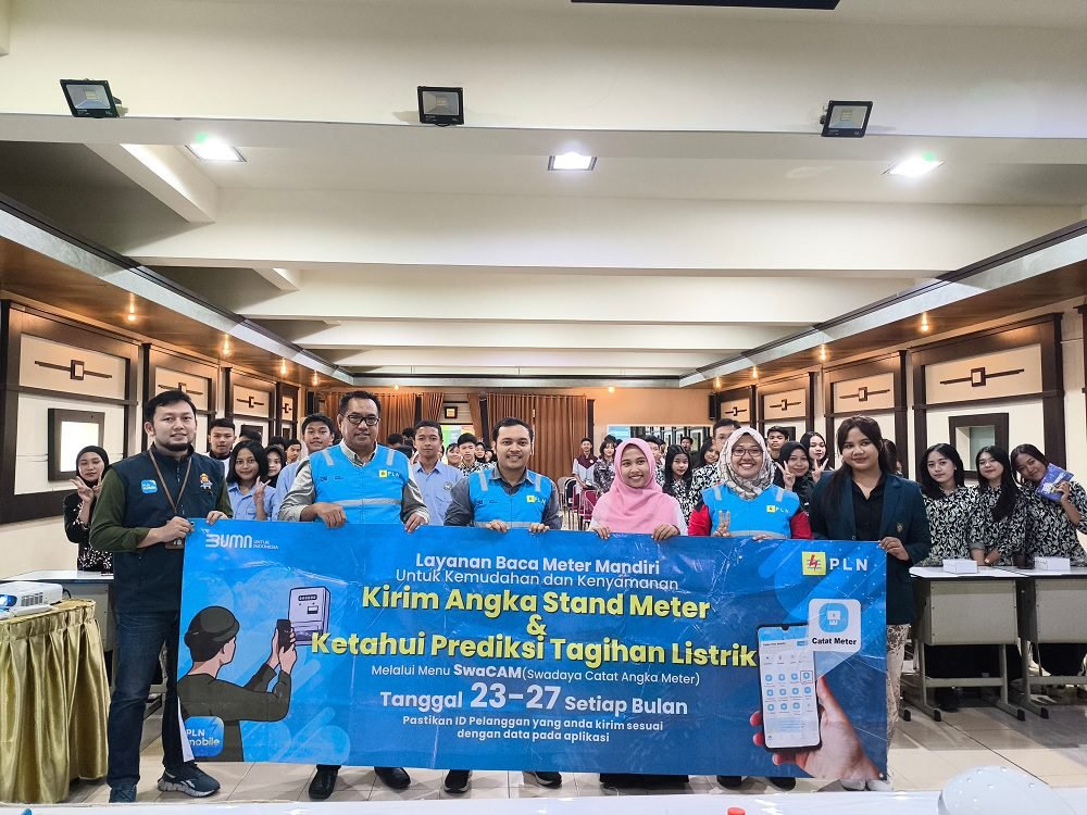SOSIALISASIKAN BERAGAM PROGRAM, PLN NANGKRING BARENG SISWA SISWI SMKN 3 MALANG