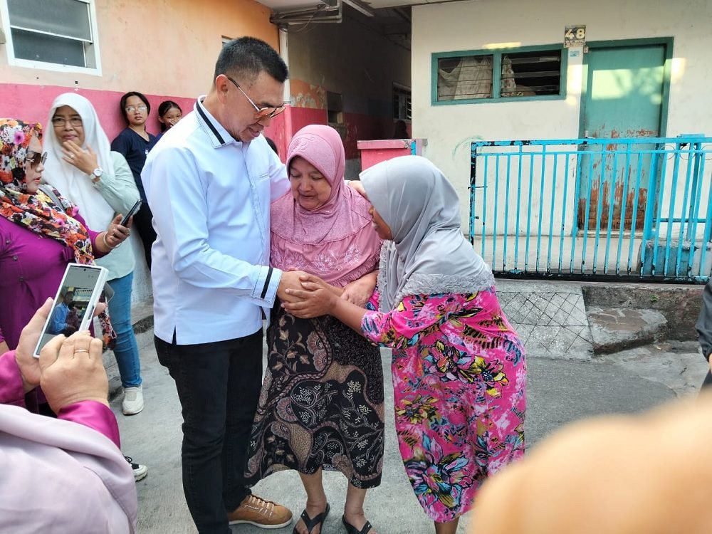 SAPA WARGA RW 4 MOJOLANGU, ABAH ANTON PAPARKAN KEBIJAKAN PEDULI WONG CILIK