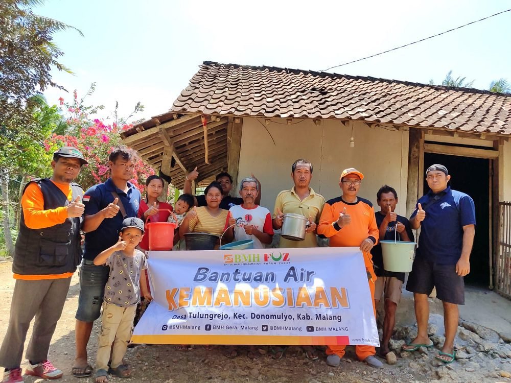 DEFISIT AIR BERSIH: BMH BAKSOS DI TULUNGREJO DONOMULYO, MALANG SELATAN