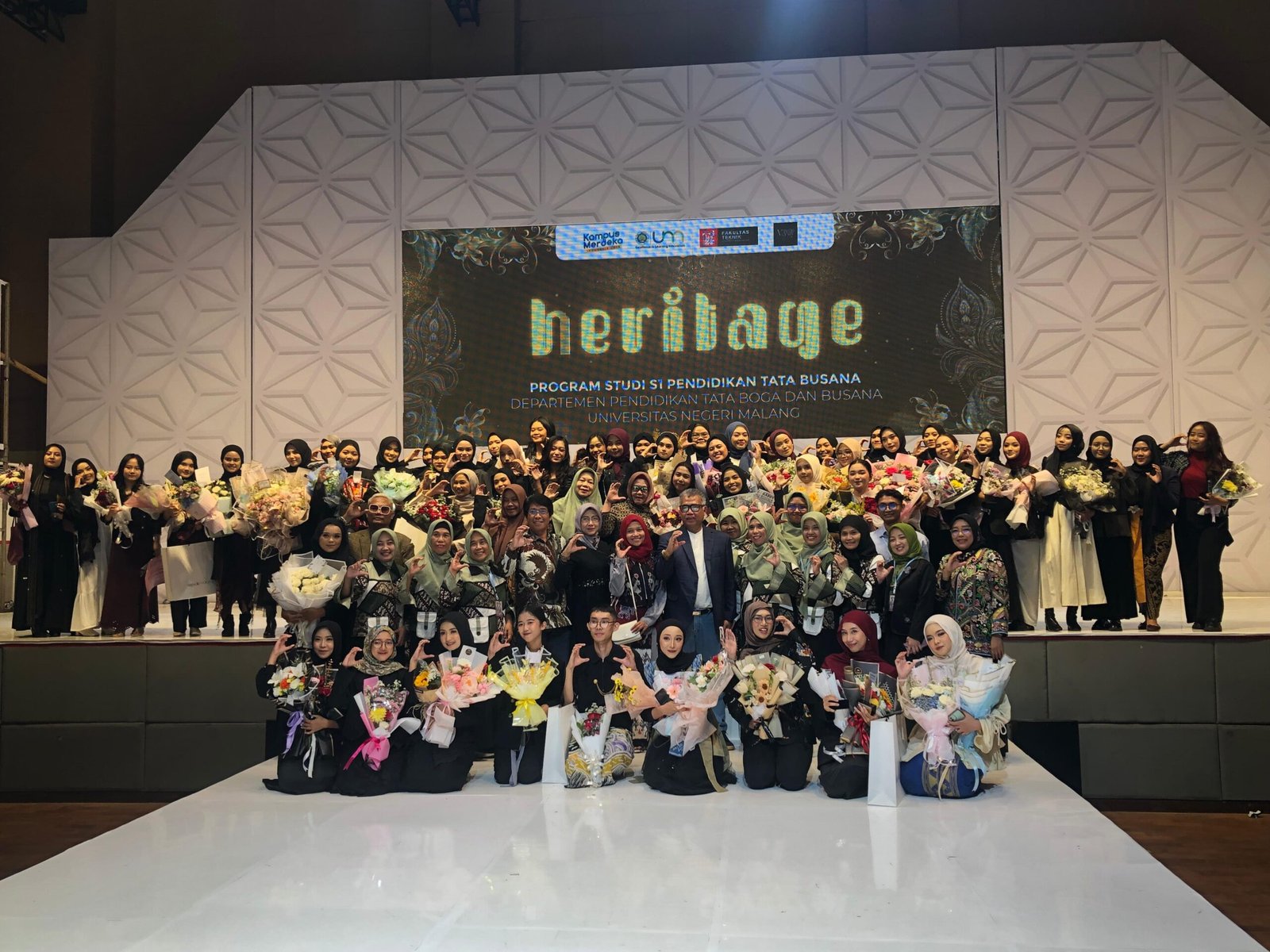 UM GELAR ACARA INTERNASIONAL TRENDVERSITY: MENGANGKAT TEMA WARISAN BUDAYA GLOBAL